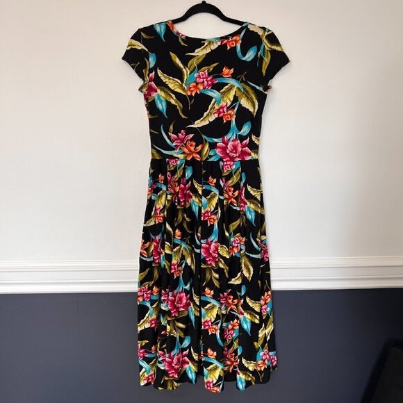 Pretty Young Thing Bright Floral Midi Fit & Flare Dress Sz S Black Knit - Picture 3 of 11